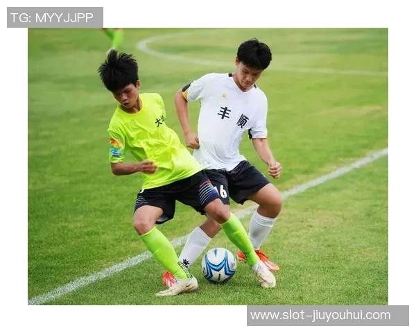 程进在足球赛场上的精彩表现与未来发展潜力分析